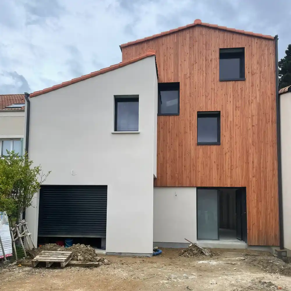 construction maison neuve nantes Une maison neuve construite par Bonne Pioche, maitre d'œuvre Nantes